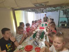 Воспитанники летнего оздоровительного лагеря «Счастливое детство» посетили Центр патриотического воспитания «Вектор»