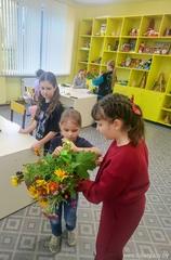 Праздничная программа «Ваш праздник сердечным «Спасибо» увенчан», приуроченная Дню учителя