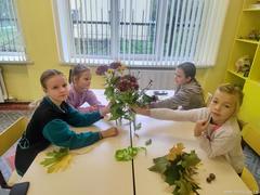 Праздничная программа «Ваш праздник сердечным «Спасибо» увенчан», приуроченная Дню учителя