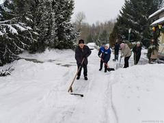 Уборка снега