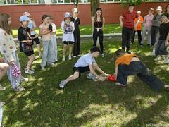 Лето в ярких красках: как прошла первая неделя в лагере «АRT-проект»