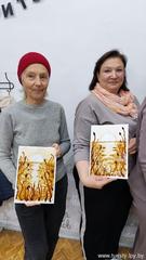 Аромат осени на холсте: как родители студии «Палитра» рисовали кофе