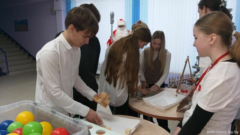 Юные парламентарии: участие в общественно-культурной жизни города