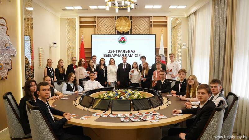 Совет в действии Совет в действии